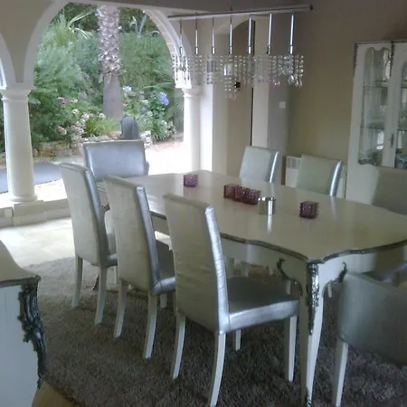 ヴィラ Joie De Vivre Private Luxury Retreat